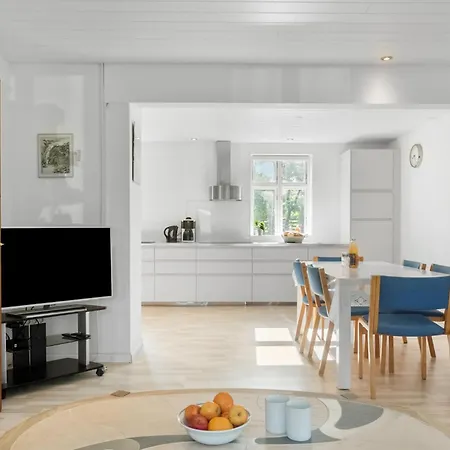 Nyaraló Awesome In With Kitchen Bogø By