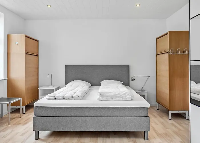 Two-bedroom In Holiday home *