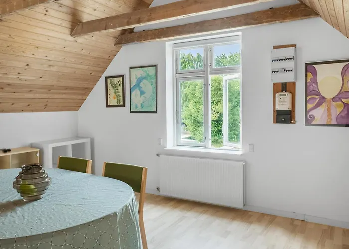 Two-bedroom In Holiday home *